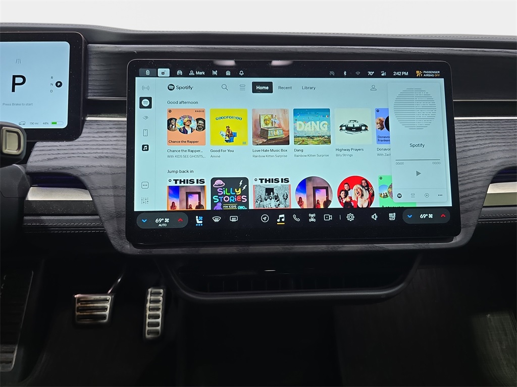 2023 Rivian R1S Adventure photo 20