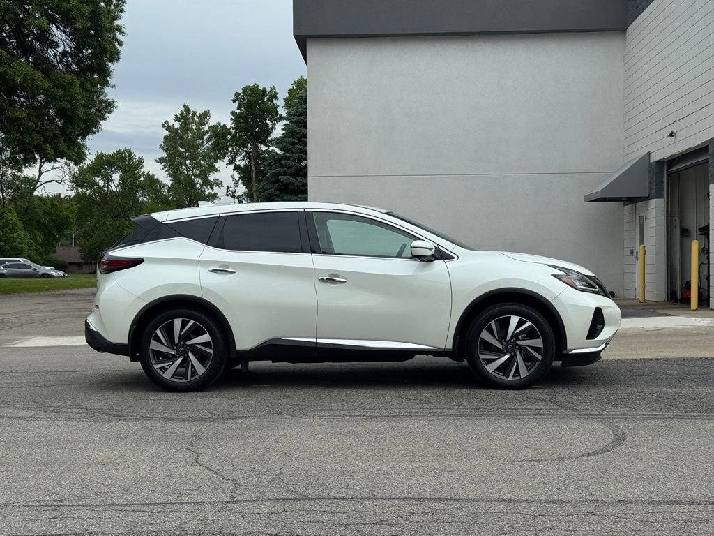2024 Nissan Murano SL photo 2