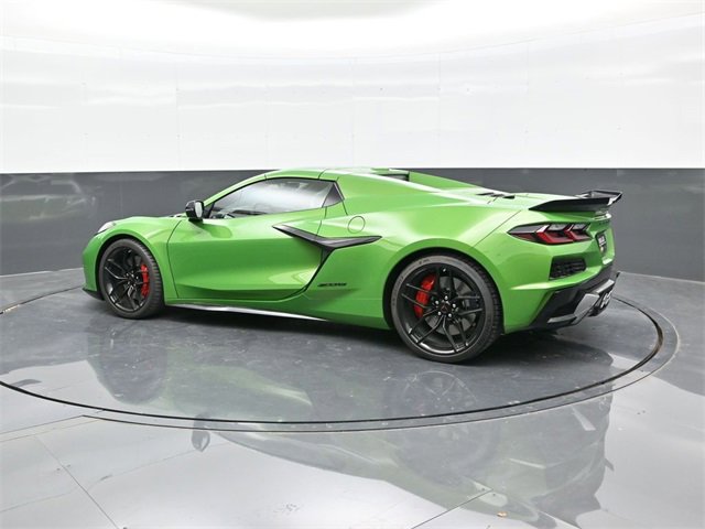 2026 Chevrolet Corvette Z06 2LZ photo 3