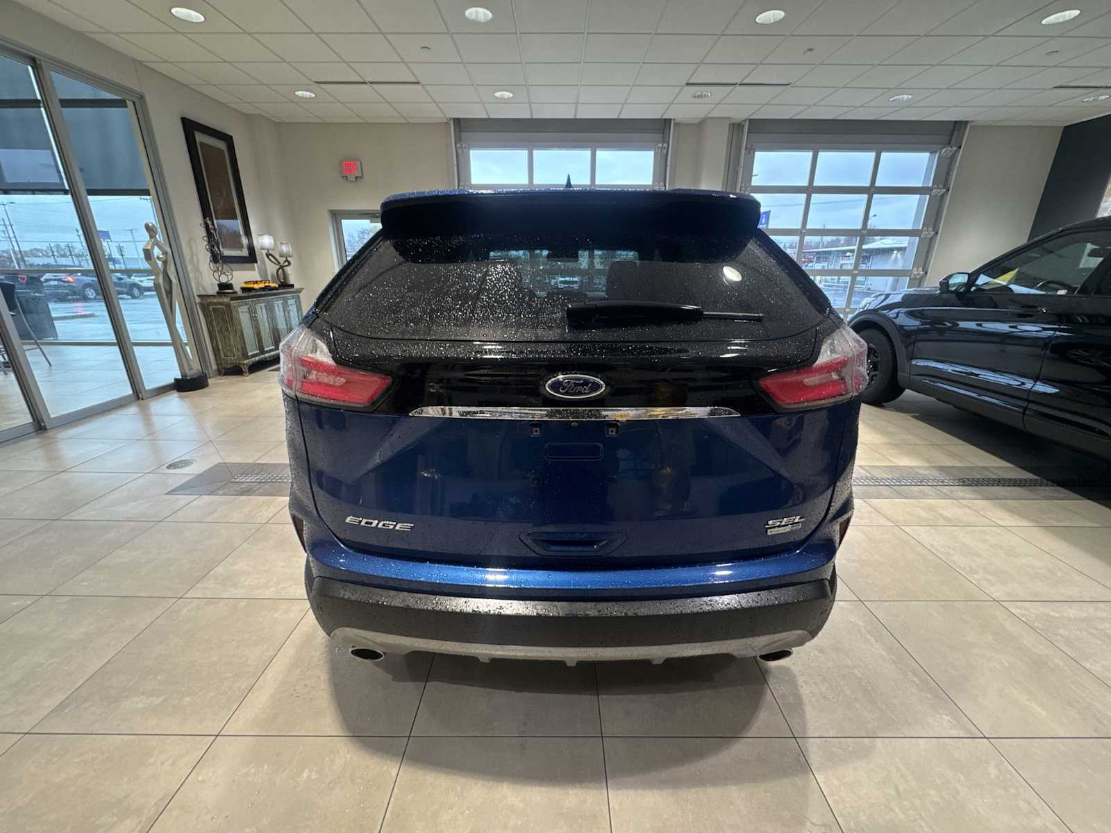 2020 Ford Edge SEL photo 4