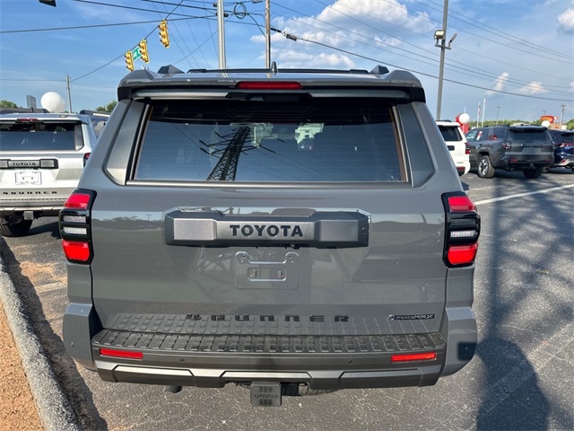 2025 Toyota 4Runner TRD Off-Road photo 3
