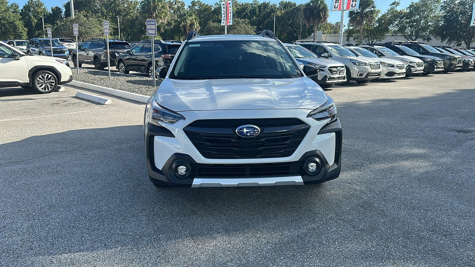 2025 Subaru Outback Limited photo 2