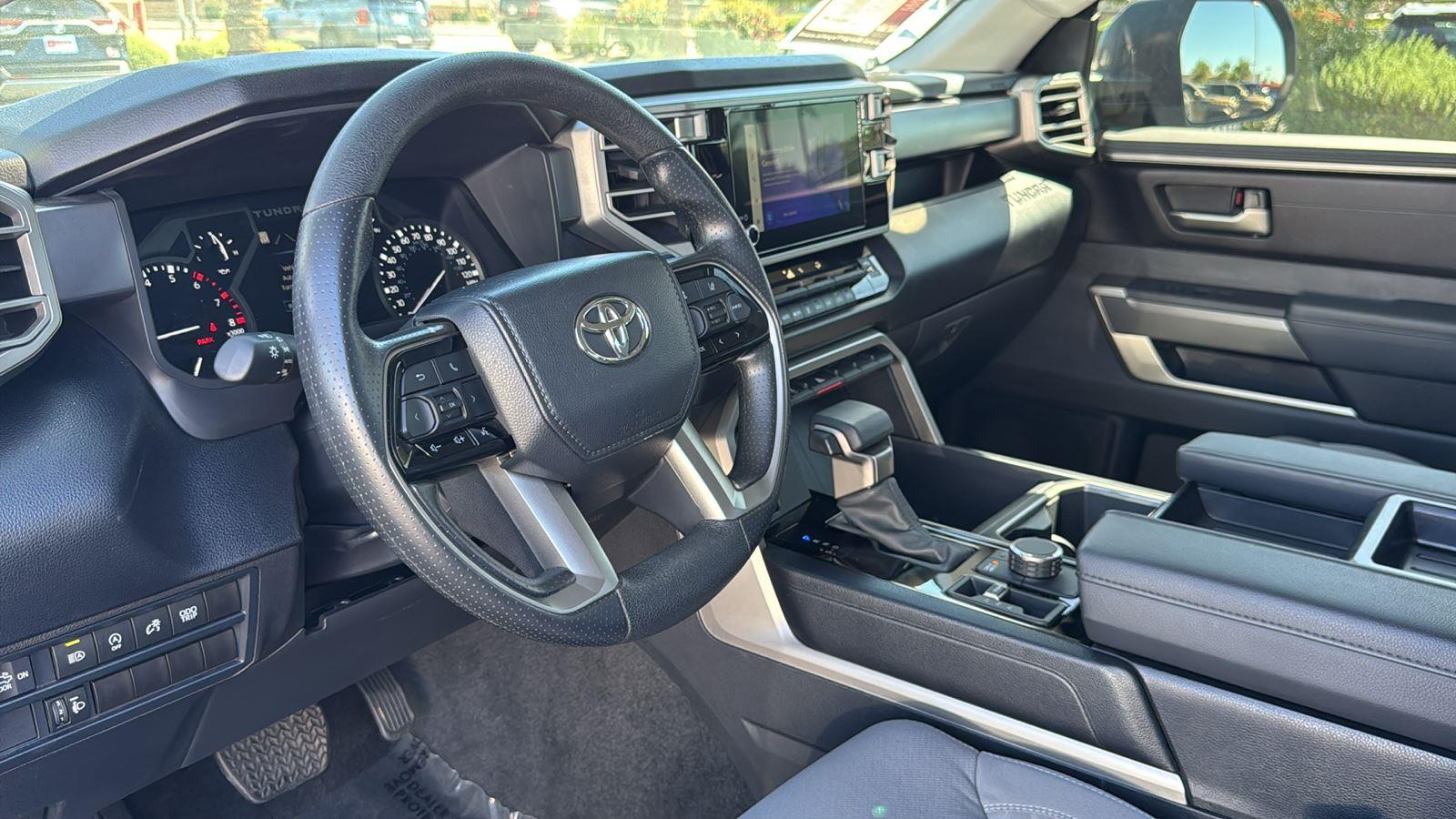 2024 Toyota Tundra SR5 CrewMax photo 22