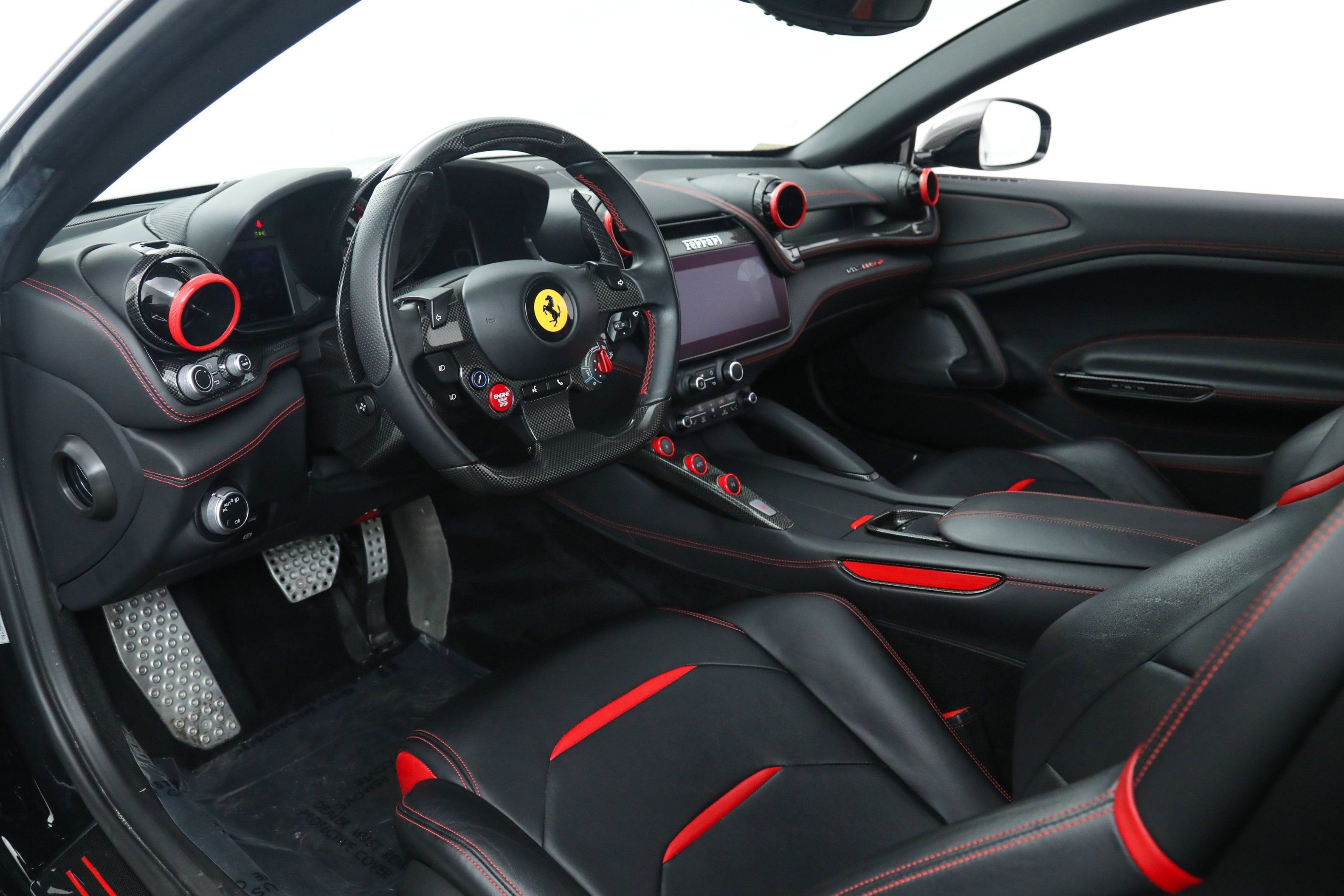 Certified Used 2018 Black Ferrari  image 2