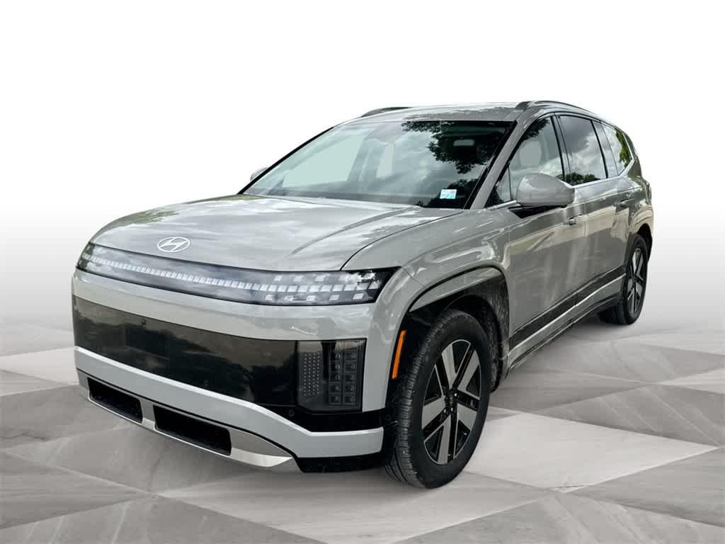 2026 Hyundai IONIQ 9 SEL's photo