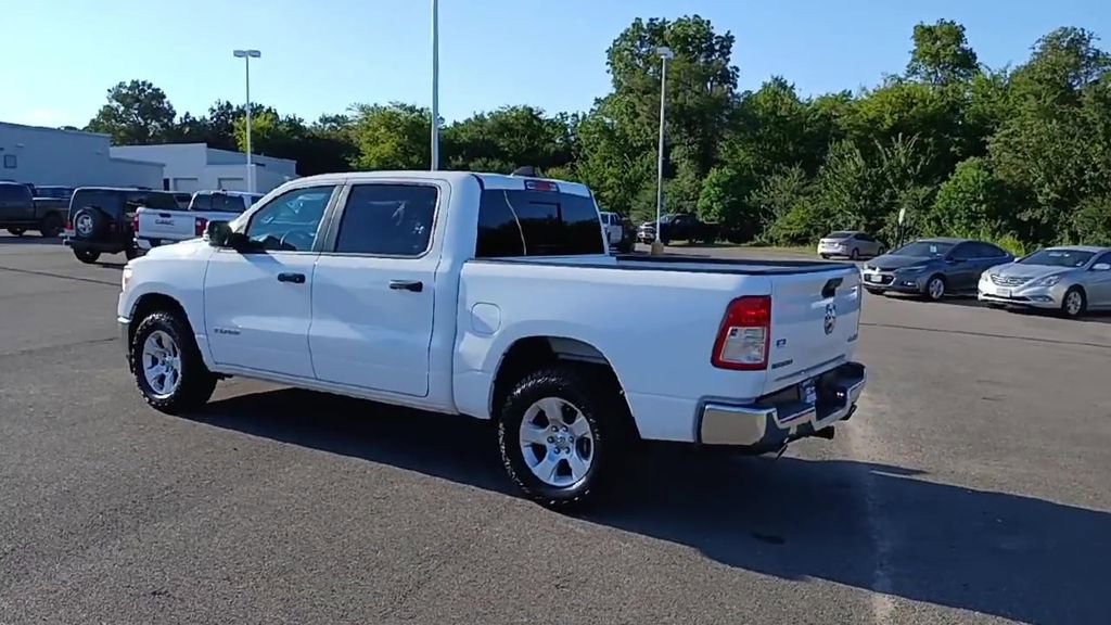 2023 Ram 1500 Big Horn Lone Star photo 3
