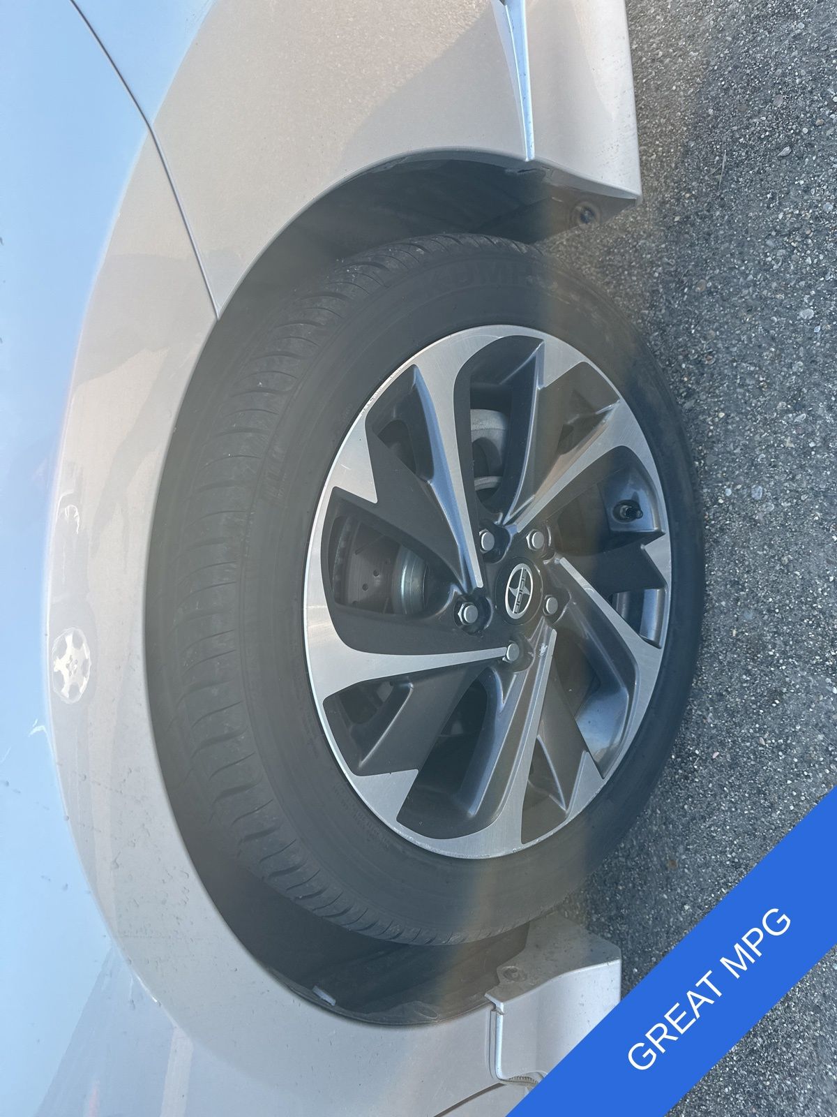 2016 Scion iM Base photo 4
