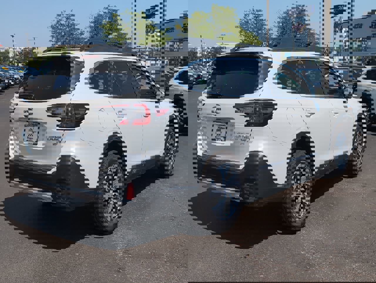 2021 Subaru Outback Limited XT photo 6