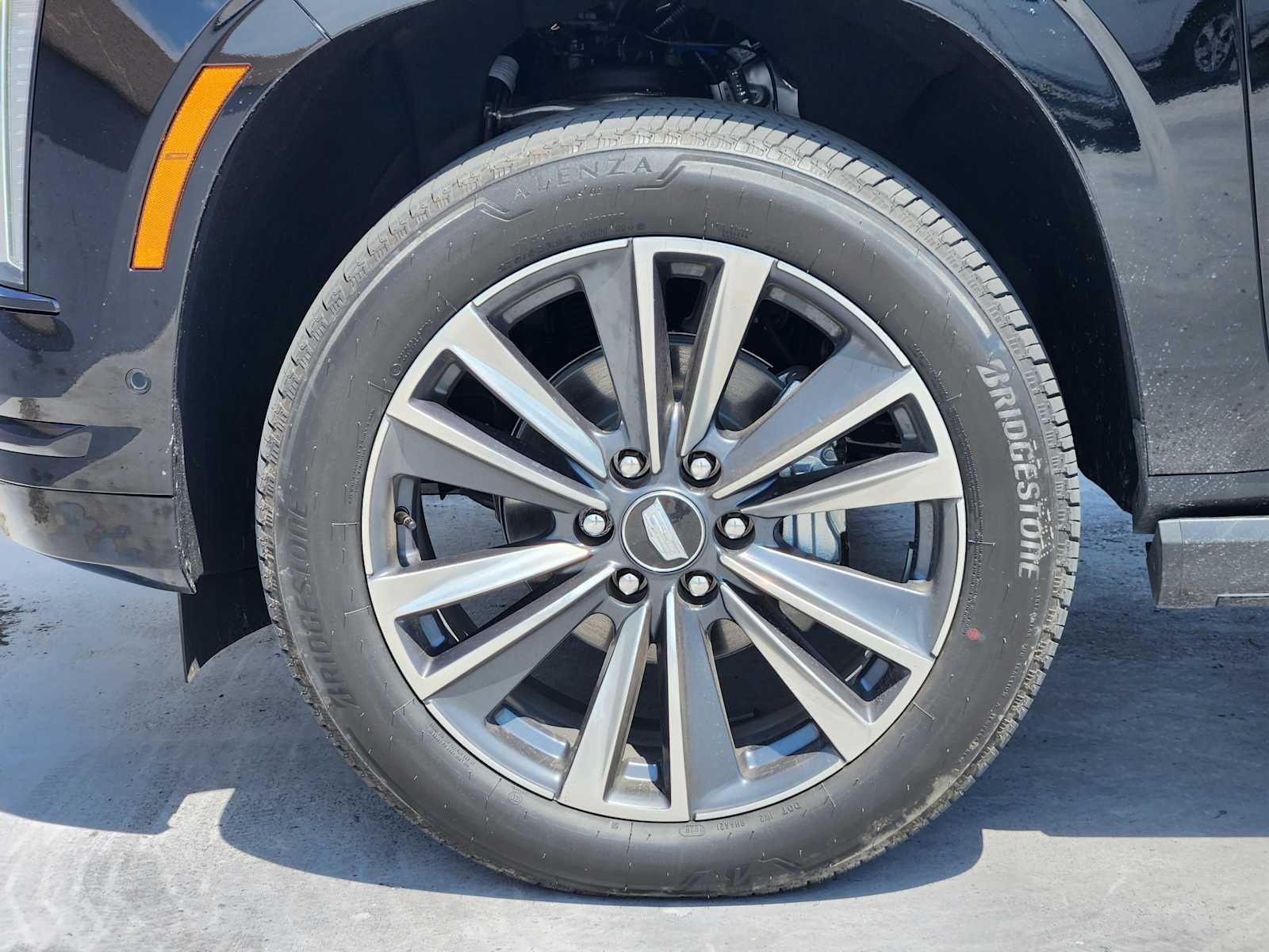 2025 Cadillac Escalade Sport photo 7
