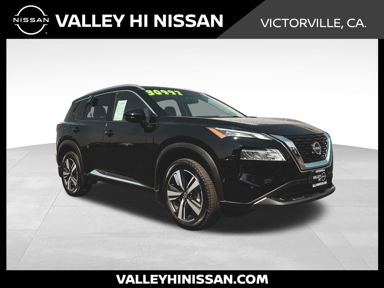 2023 Nissan Rogue SL's photo