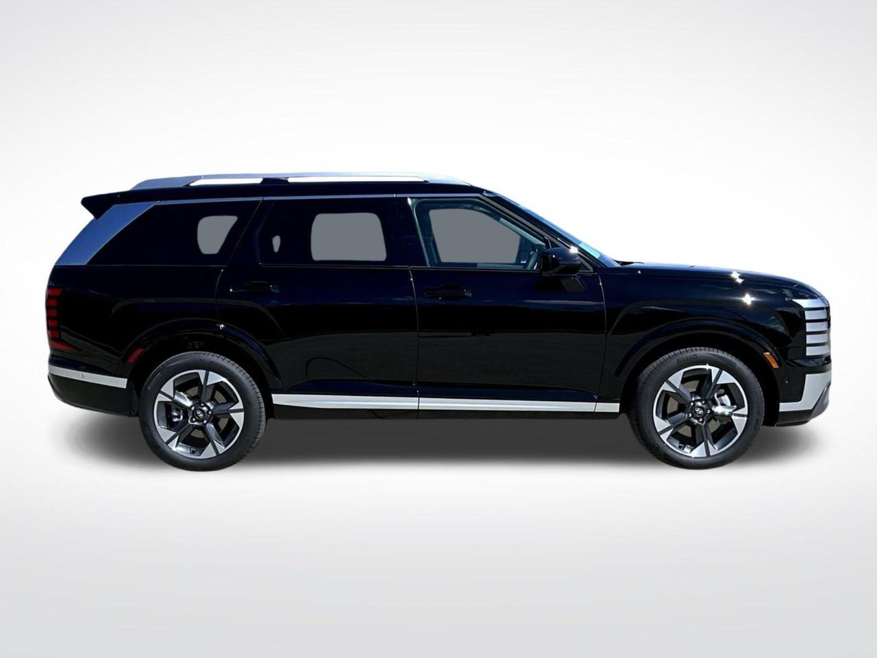 2026 Hyundai Palisade Limited photo 3