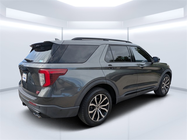 2020 Ford Explorer ST photo 3