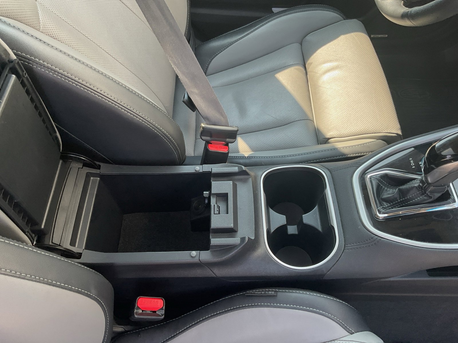 2020 Subaru Outback Limited photo 26