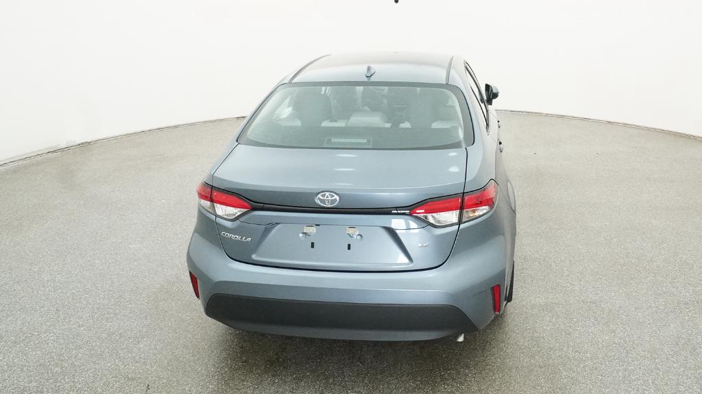 2026 Toyota Corolla LE photo 18