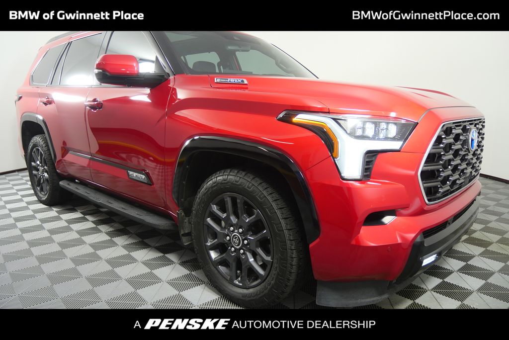 2023 Toyota Sequoia Platinum's photo