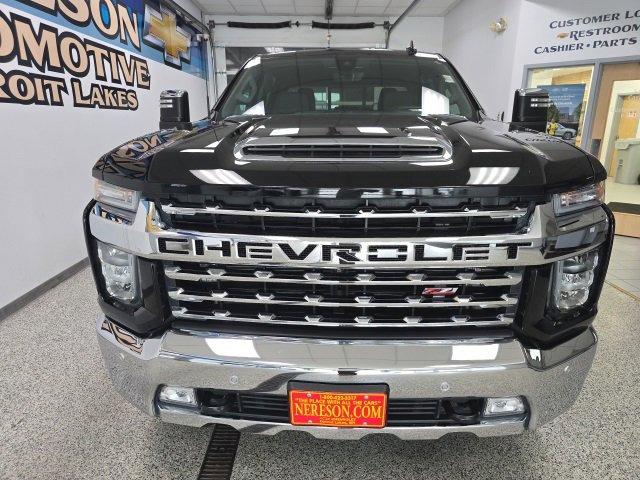 Used 2021 Chevrolet Silverado 3500HD LTZ with VIN 1GC4YUEY0MF226431 for sale in Detroit Lakes, Minnesota