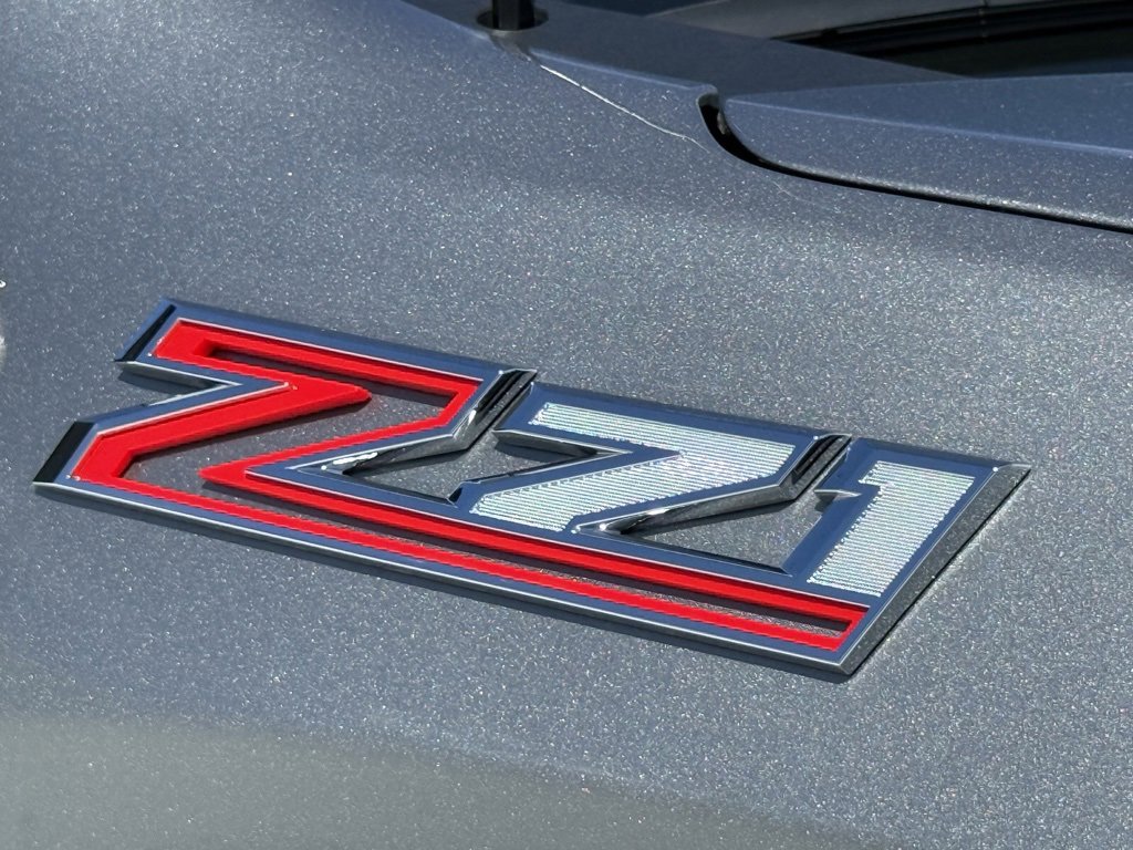 2026 Chevrolet Silverado RST photo 4