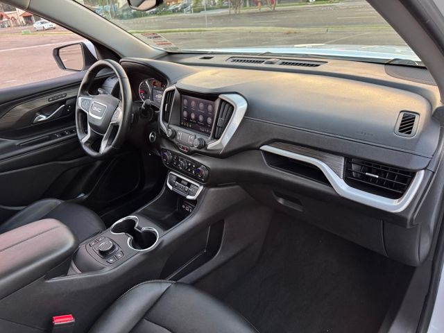2024 Gmc Terrain SLT photo 18
