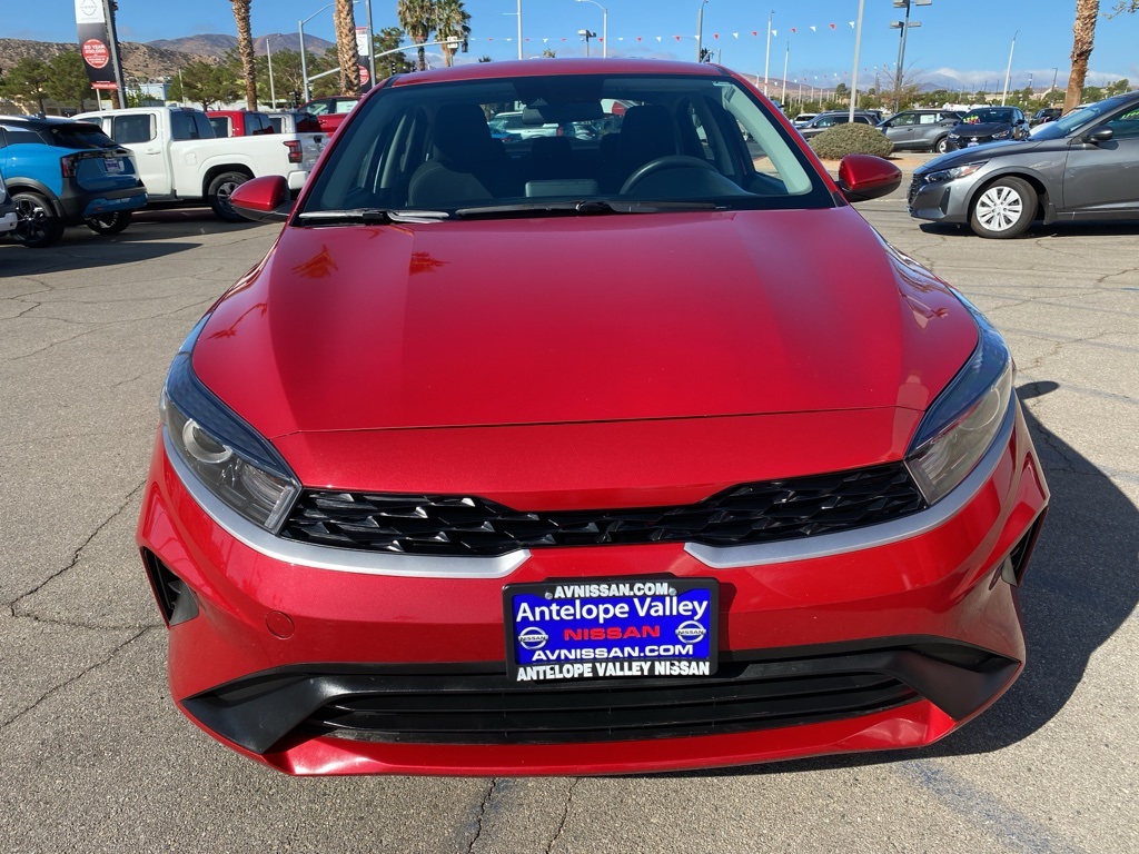 2023 Kia Forte LXS photo 2