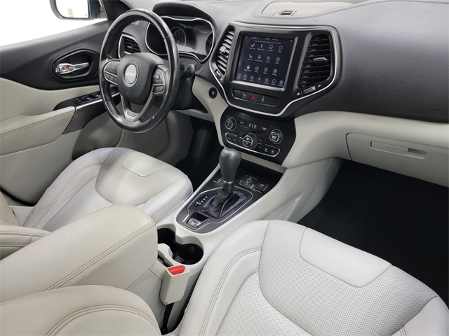 2021 Jeep Cherokee Latitude Lux photo 31