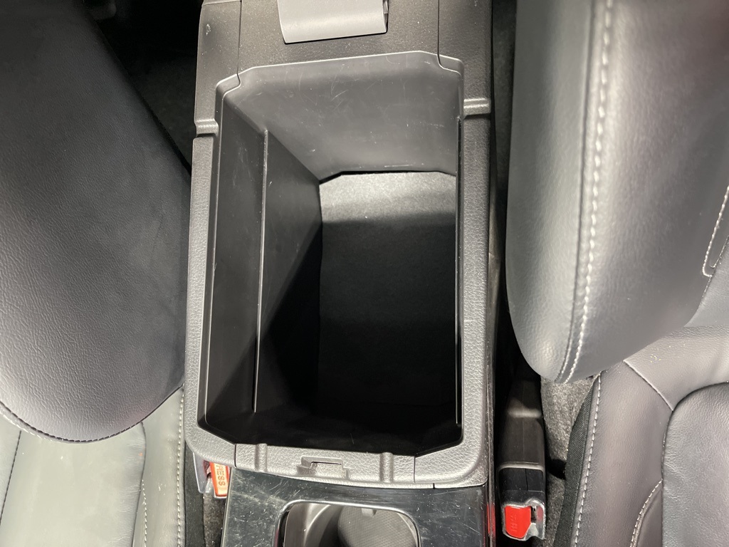 2023 Mitsubishi Outlander SE photo 8