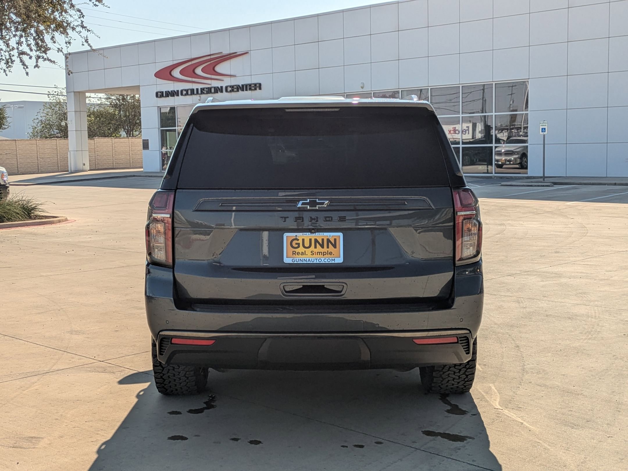 2021 Chevrolet Tahoe Z71 photo 4