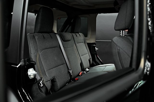2025 Jeep Wrangler Sport S photo 15