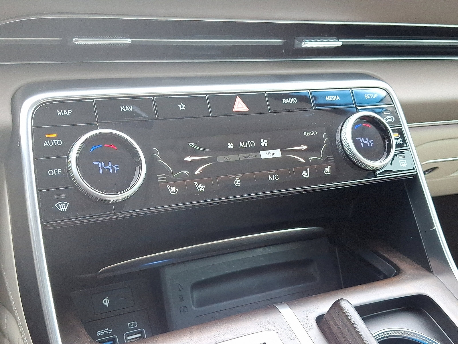 2023 Genesis GV80 3.5T photo 15
