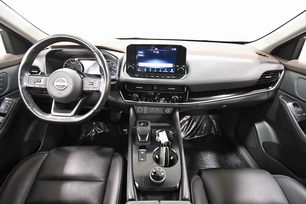 2023 Nissan Rogue SL photo 3