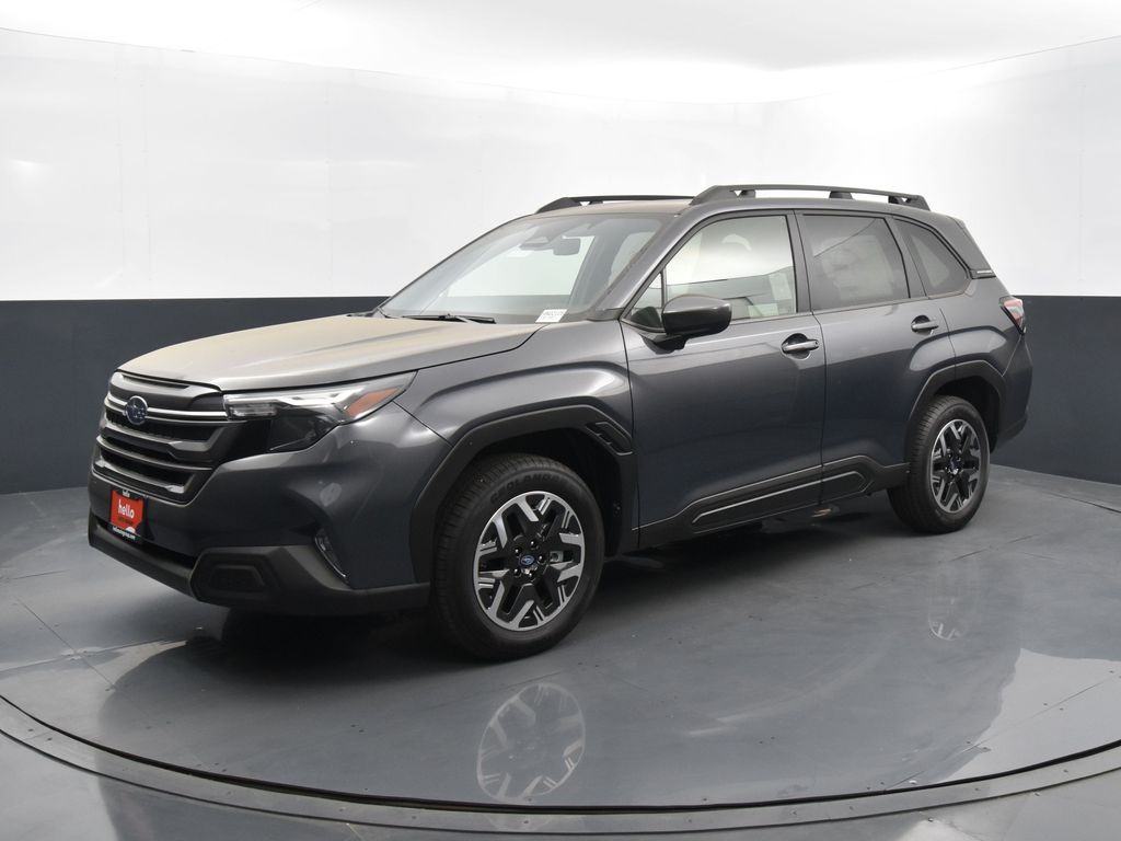 2025 Subaru Forester Premium photo 4