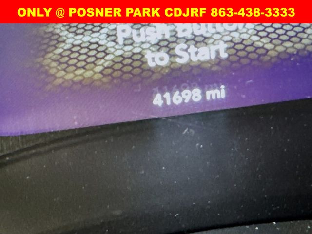 2023 Dodge Charger SXT photo 12