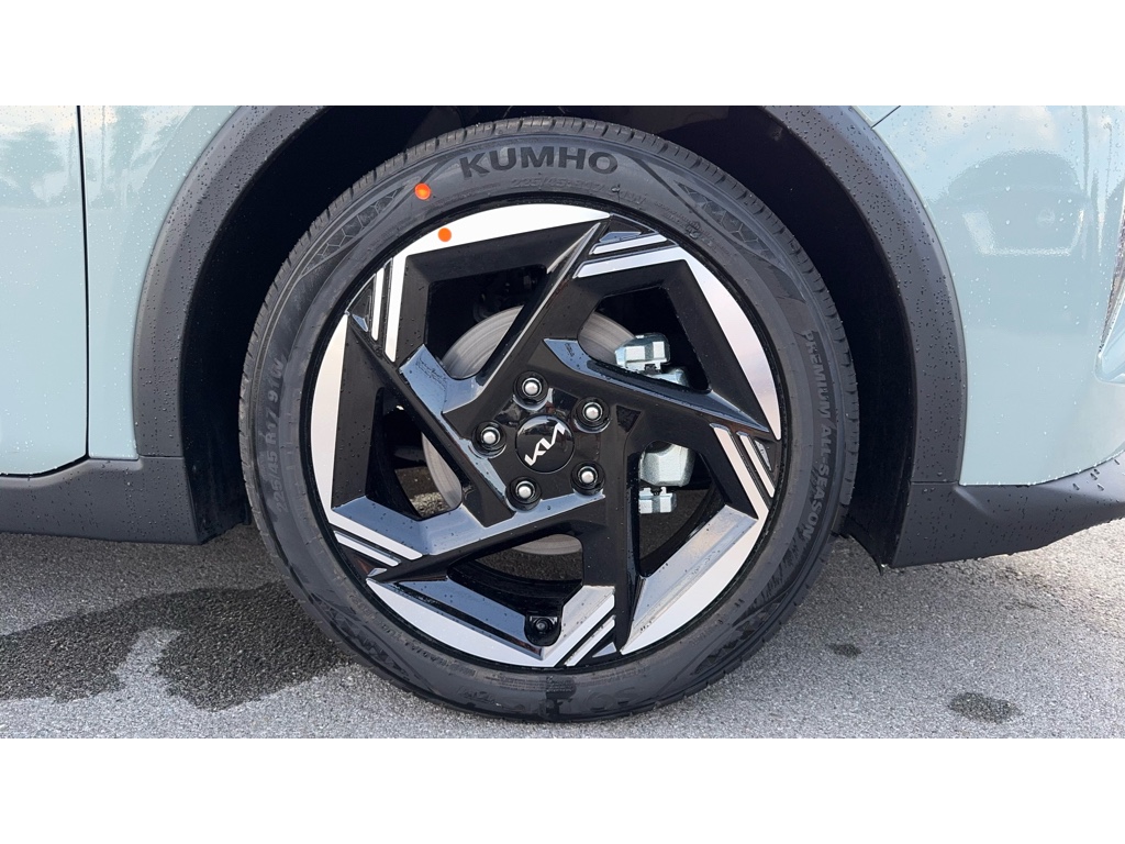 2025 Kia K4 EX photo 28