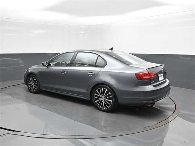 2015 Volkswagen Jetta 1.8T SE photo 4