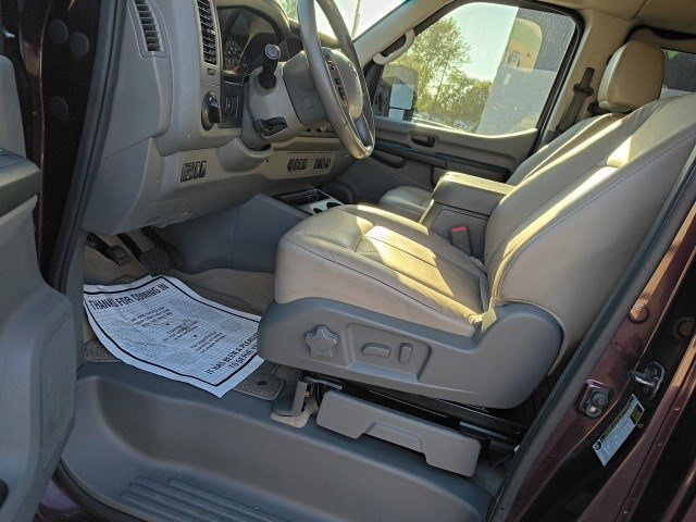 2013 Nissan NV3500 photo 10