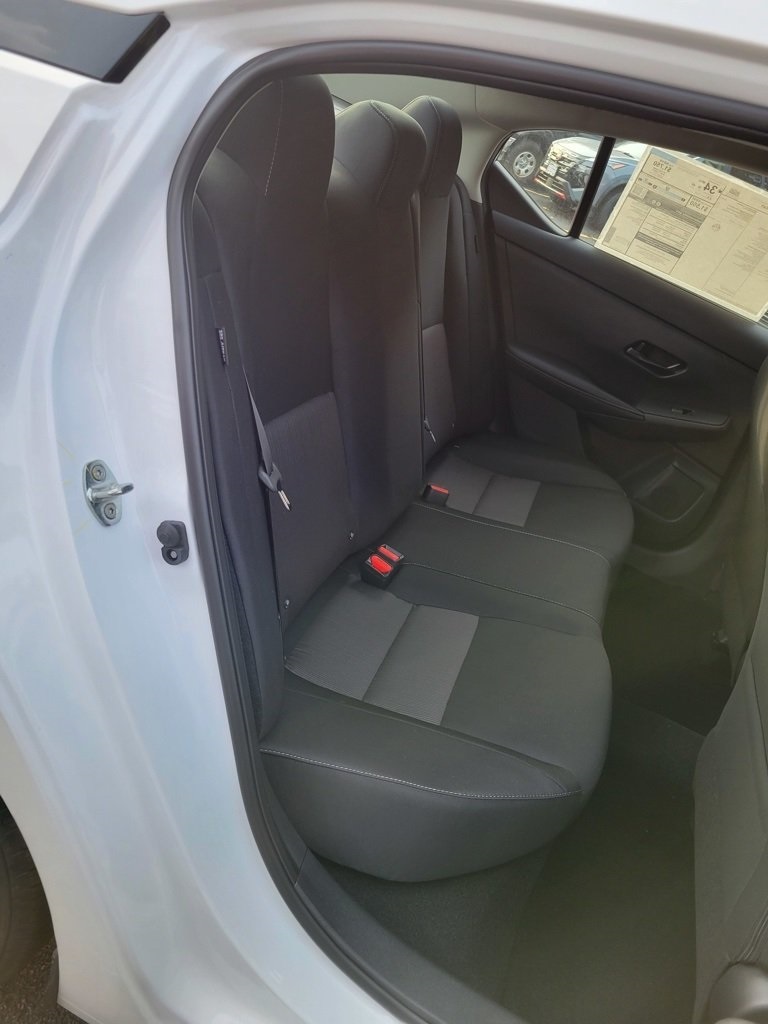 2025 Nissan Sentra SV photo 22