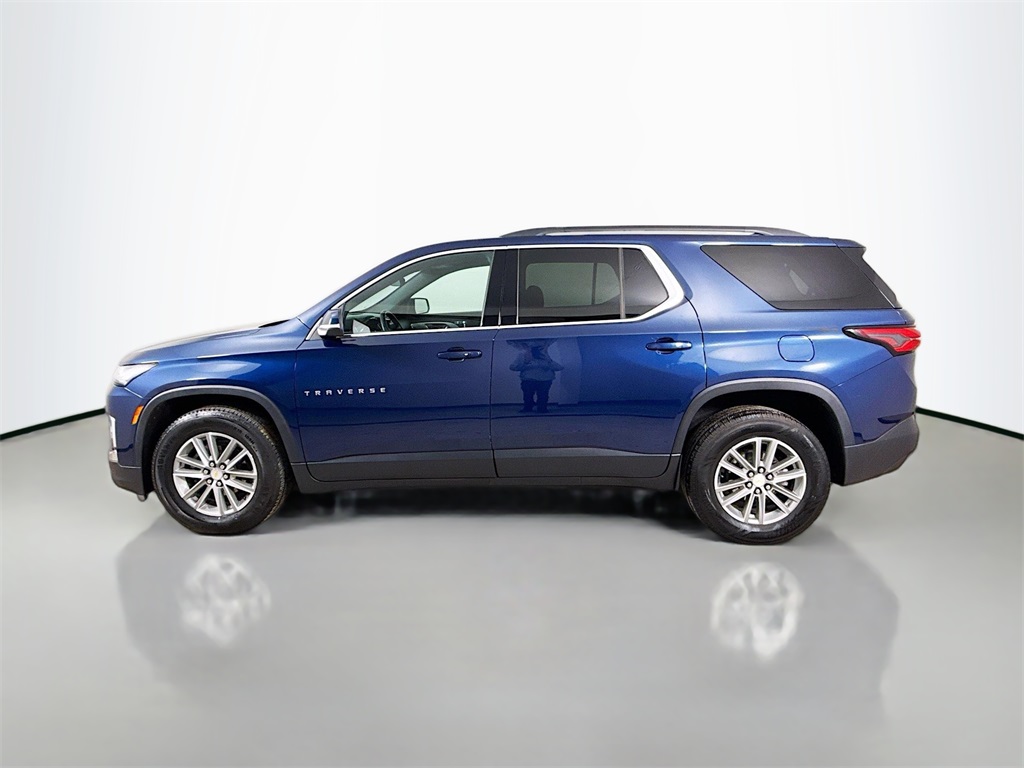2023 Chevrolet Traverse photo 3