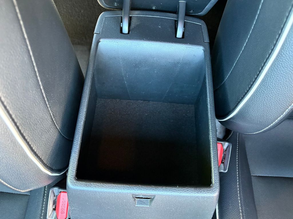 2024 Kia Forte GT-Line photo 22