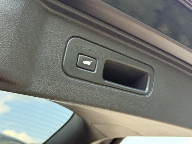 2023 Honda Pilot Elite photo 25