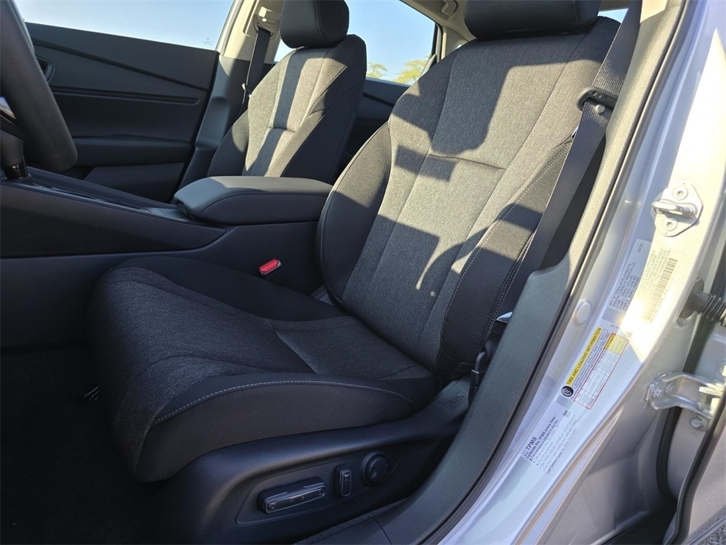 2025 Honda Accord SE photo 18