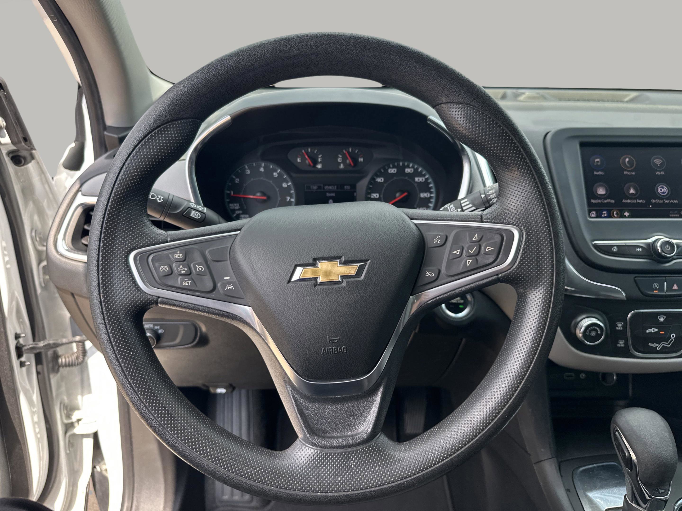 2022 Chevrolet Equinox LS photo 14