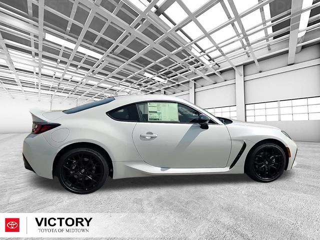 2025 Toyota GR86 Premium photo 2