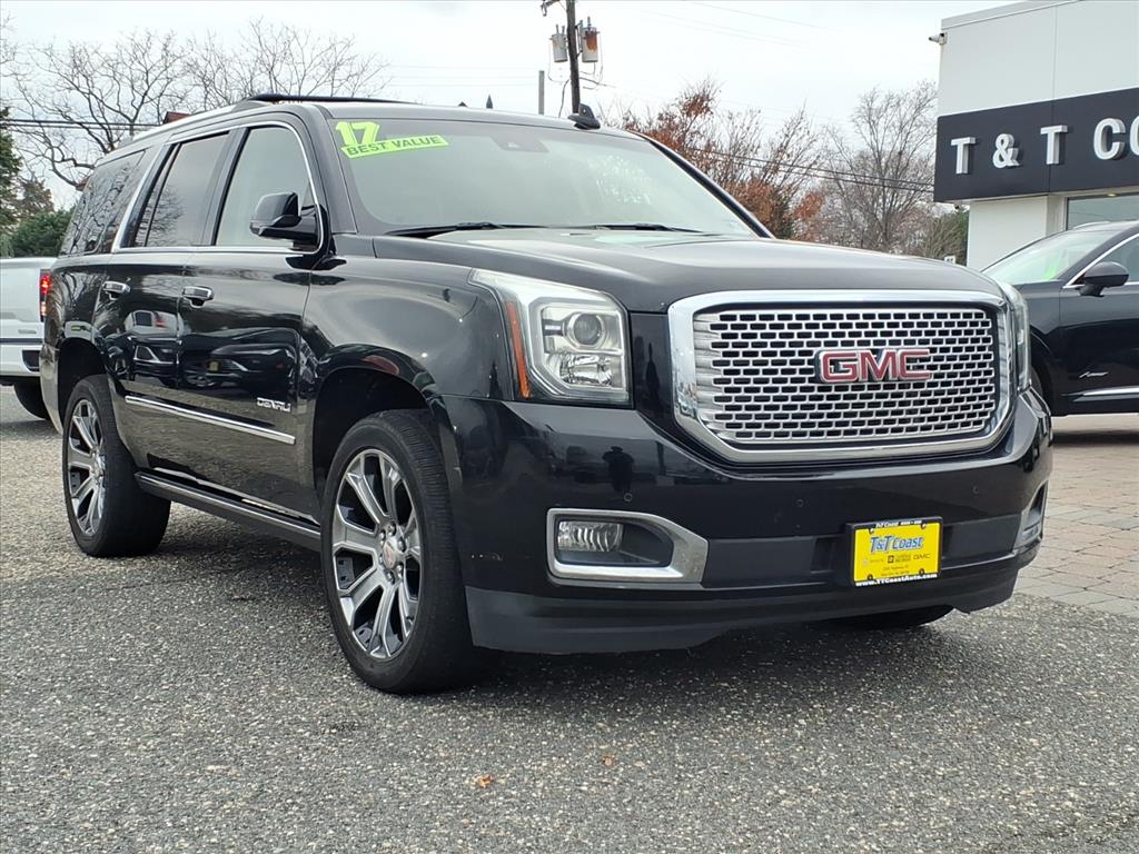 2017 Gmc Yukon Denali photo 2