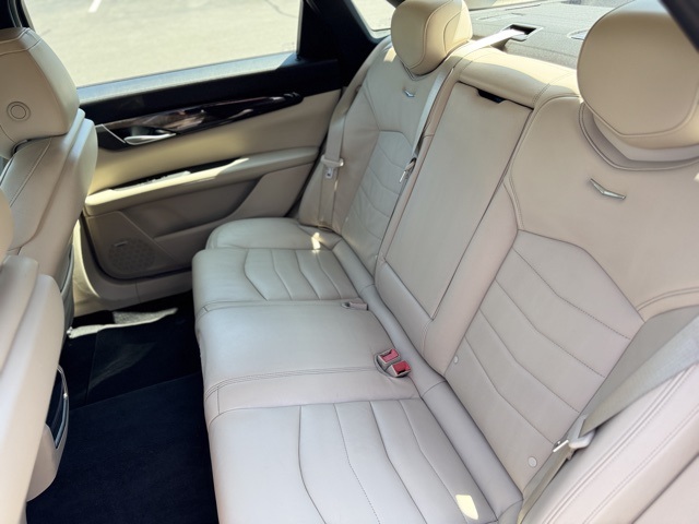 2018 Cadillac CT6 photo 10