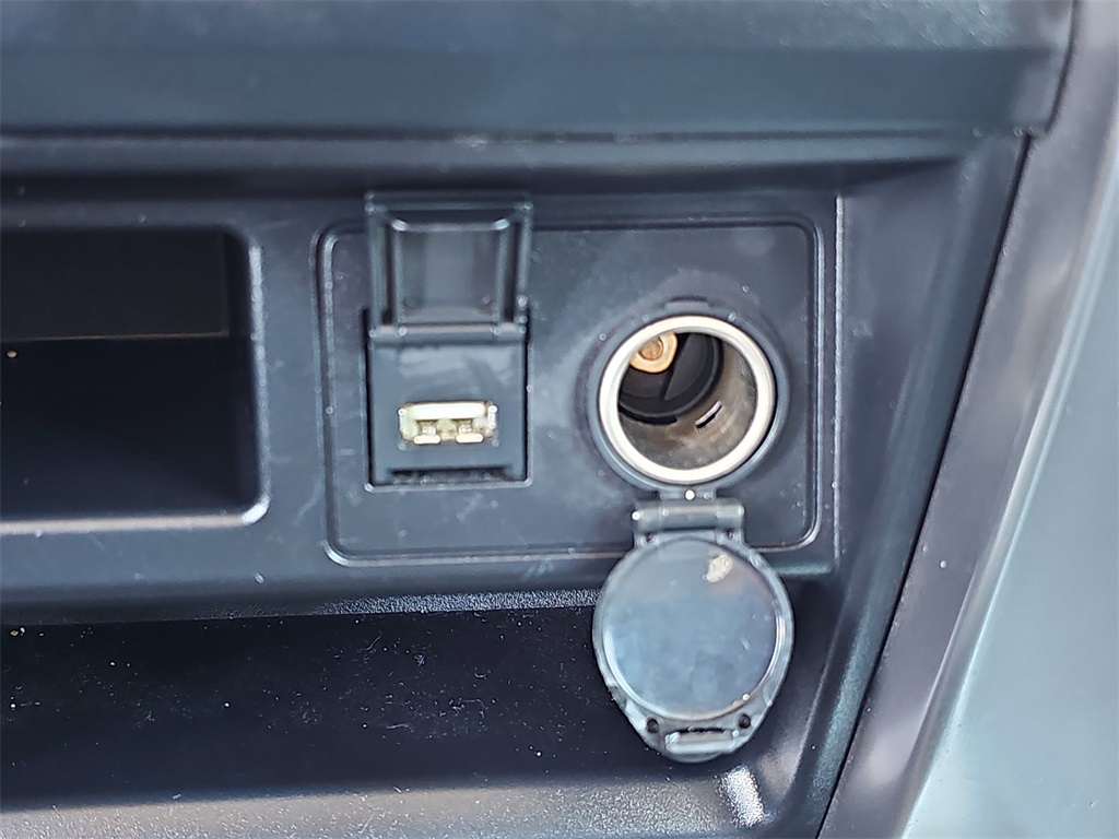 2024 Toyota 4Runner SR5 Premium photo 24