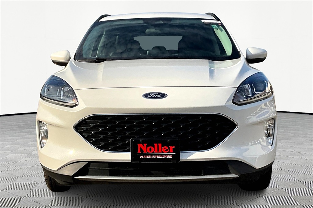 2022 Ford Escape SEL photo 3