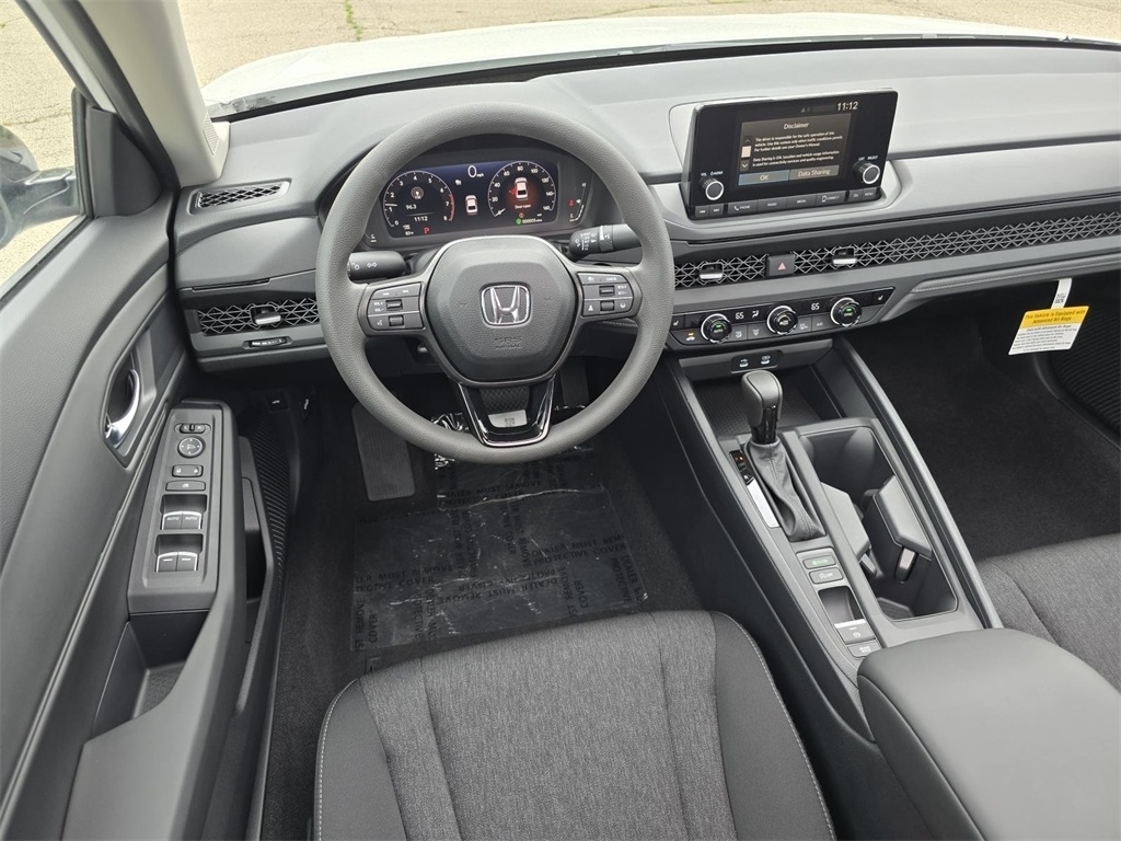 2025 Honda Accord SE photo 21