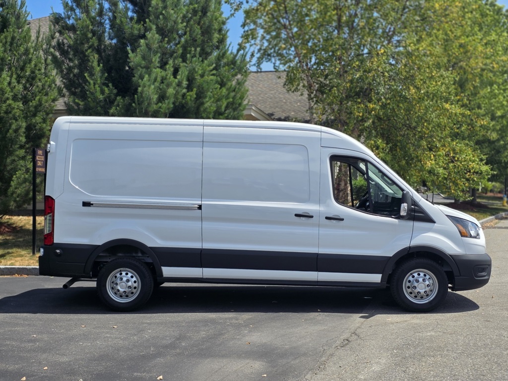 2025 Ford Transit Cargo Van photo 6