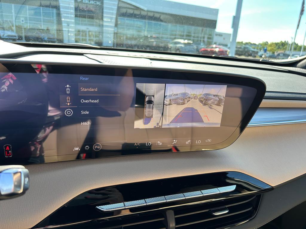 2026 Buick Enclave Preferred photo 7