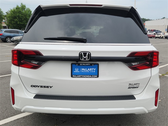 2026 Honda Odyssey Sport photo 4