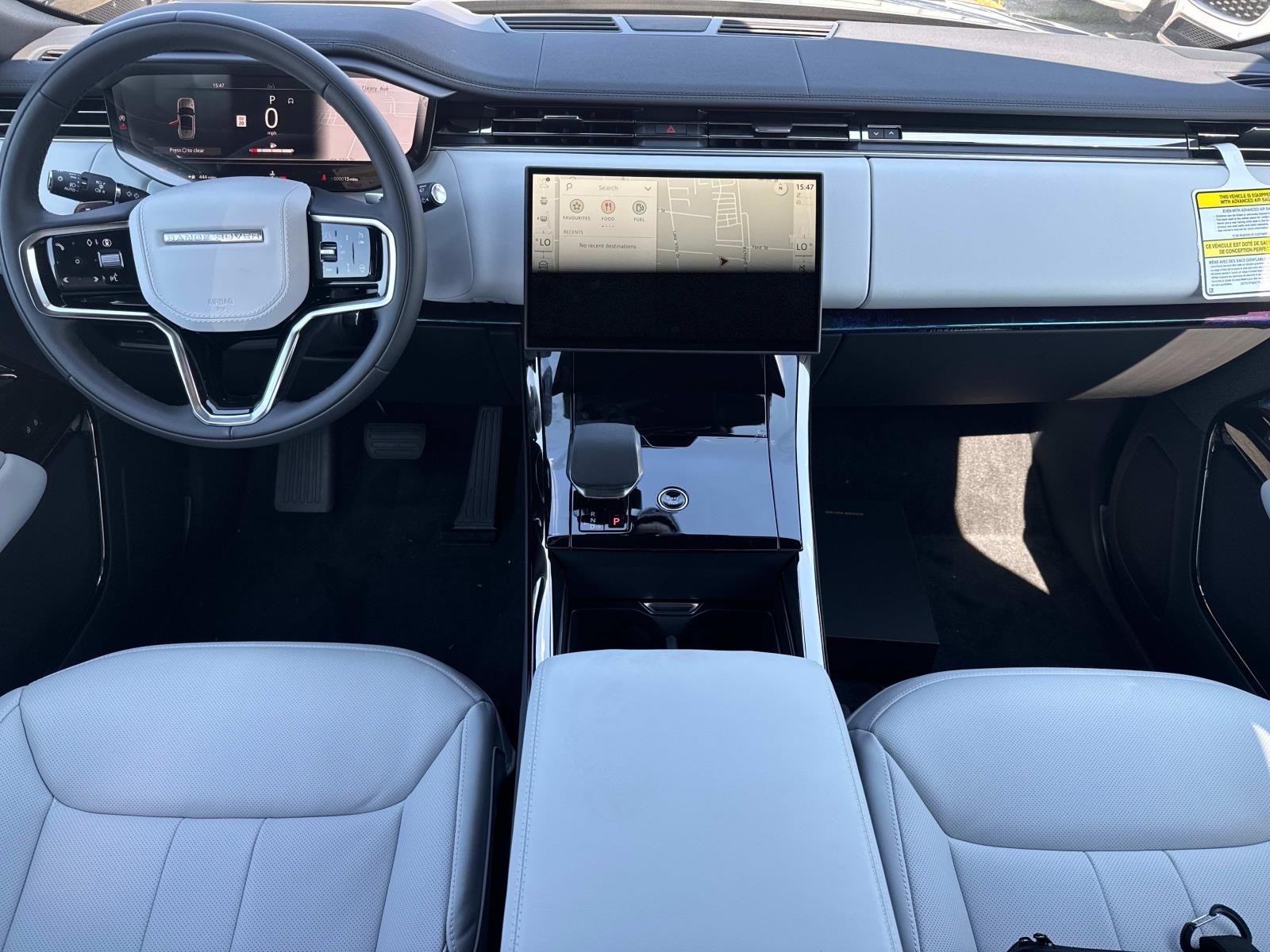 2025 Land Rover Range Rover Sport SE photo 8